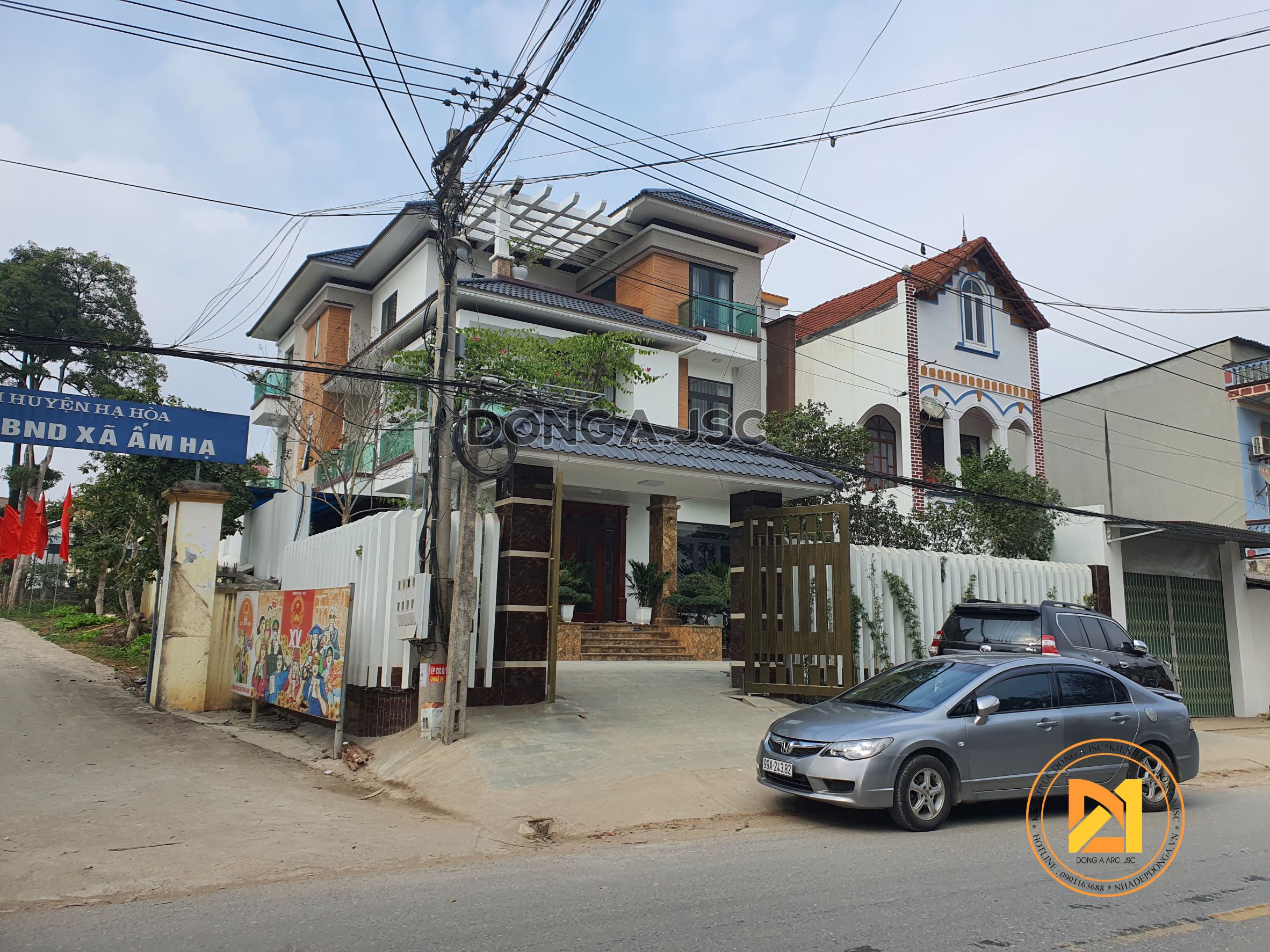 Hình ảnh thực tế hoàn thiện biệt thự 3 tầng hiện đại mái Nhật ở Phú Thọ