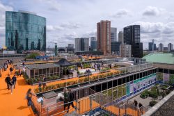 Giải pháp thích ứng với biến đổi khí hậu, kiến trúc xanh ở Rotterdan Hà Lan
